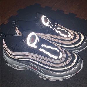 NIKE AIR MAX 97s SHOES